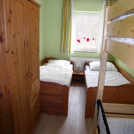 Sprotte 80 Qm 2 Schlafzimmer 2 Bäder Balkon Apartment