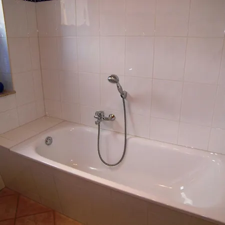 Sprotte Mit Grossem Balkon 公寓