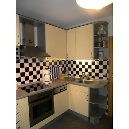 Sprotte Mit Grossem Balkon 公寓 *